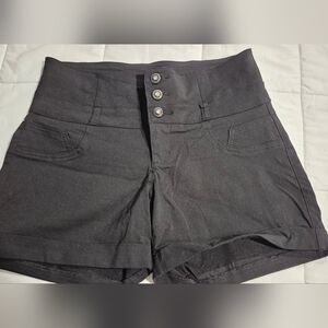 one 5 one Black Women Shorts